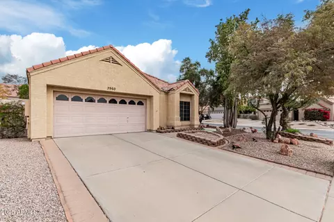 3960 E Graythorn St, Phoenix, AZ 85044