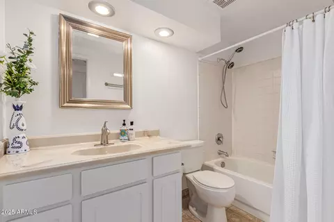 3960 E Graythorn St, Phoenix, AZ 85044 photo 20