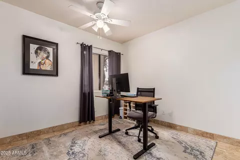 3960 E Graythorn St, Phoenix, AZ 85044 photo 18