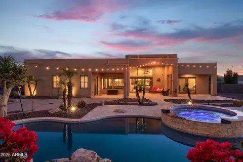 39005 N 11th Ave, Phoenix, AZ 85086
