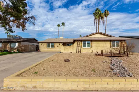 3808 W Mission Ln, Phoenix, AZ 85051