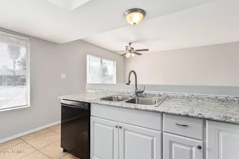 604 W Emerald Ave, Mesa, AZ 85210 photo 10