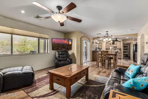 617 S Camino Saguaro --, Apache Junction, AZ 85119 photo 6