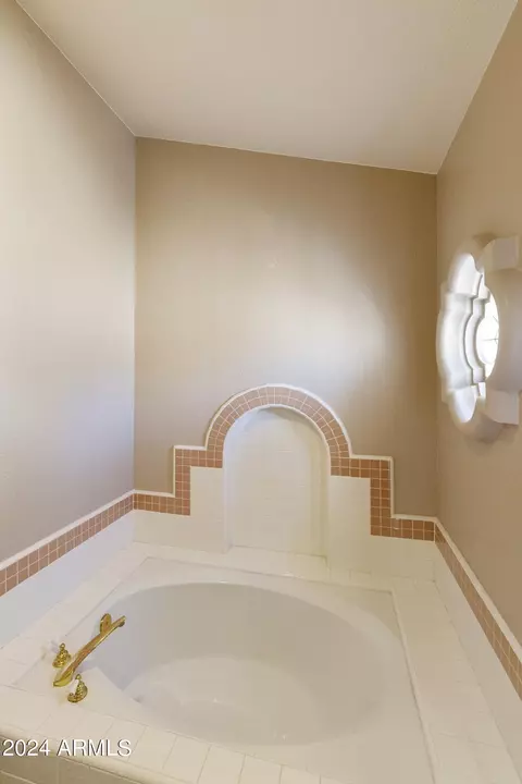 4602 E Monte Way, Phoenix, AZ 85044 photo 31