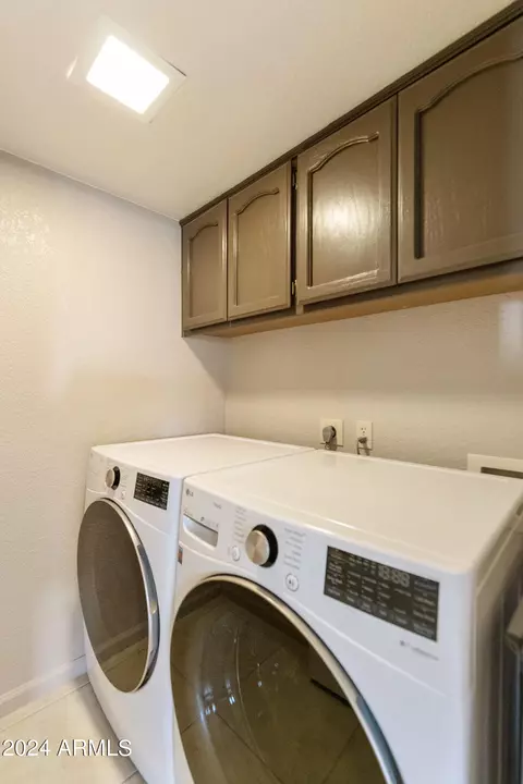 4602 E Monte Way, Phoenix, AZ 85044 photo 28