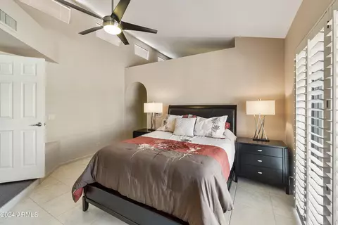 4602 E Monte Way, Phoenix, AZ 85044 photo 37
