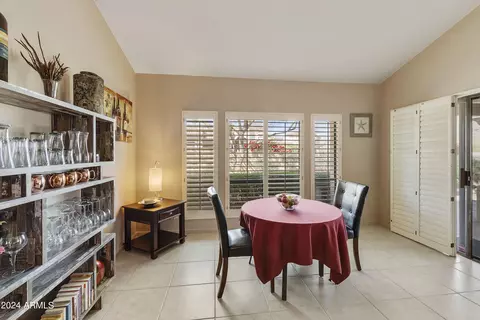 4602 E Monte Way, Phoenix, AZ 85044 photo 38