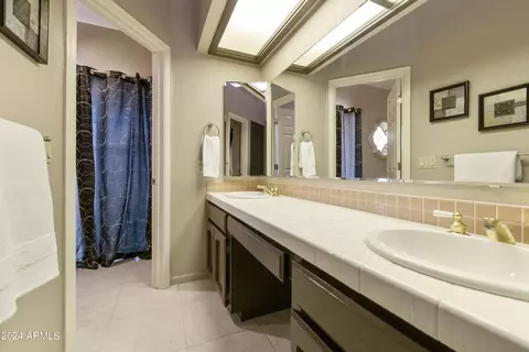 4602 E Monte Way, Phoenix, AZ 85044 photo 30