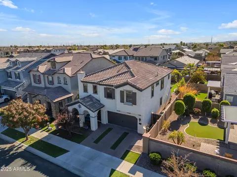 View/Area - 10307 E Nopal Ave, Mesa, AZ 85209 photo 2 of 11