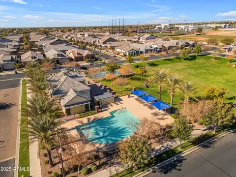 View/Area - 10307 E Nopal Ave, Mesa, AZ 85209 photo 8 of 11