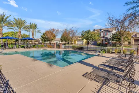 Exterior - 10307 E Nopal Ave, Mesa, AZ 85209 photo 16 of 17