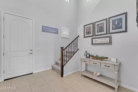 Entry Way - 10307 E Nopal Ave, Mesa, AZ 85209 photo 2 of 5