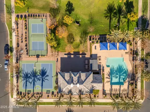 View/Area - 10307 E Nopal Ave, Mesa, AZ 85209 photo 9 of 11