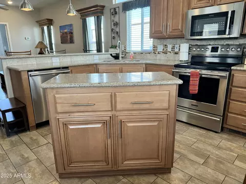 Kitchen - 7750 E Broadway Rd #175, Mesa, AZ 85208 photo 7 of 8