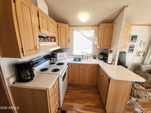226 E Mesquite Dr, Florence, AZ 85132 photo 17