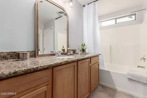 3675 E Parkview Dr, Gilbert, AZ 85295 photo 15