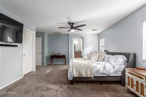 3675 E Parkview Dr, Gilbert, AZ 85295 photo 14