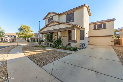 3675 E Parkview Dr, Gilbert, AZ 85295 photo 2