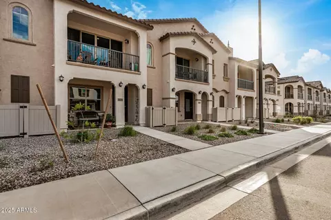 4134 E Pinto Dr, Gilbert, AZ 85296 photo 2
