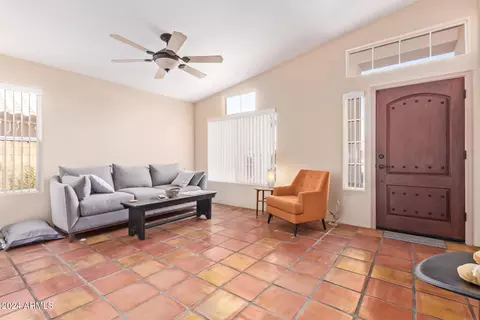 3531 E Utopia Rd, Phoenix, AZ 85050 photo 4