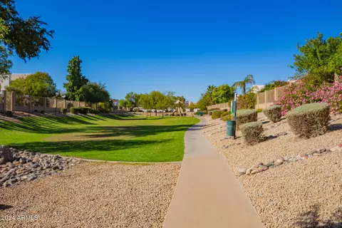 3531 E Utopia Rd, Phoenix, AZ 85050 photo 24