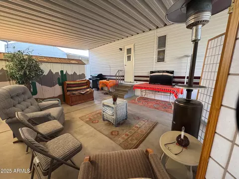 211 E Cholla Ln, Florence, AZ 85132