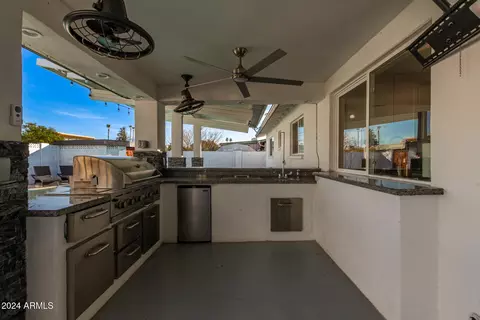 920 E 10th Pl, Mesa, AZ 85203 photo 24