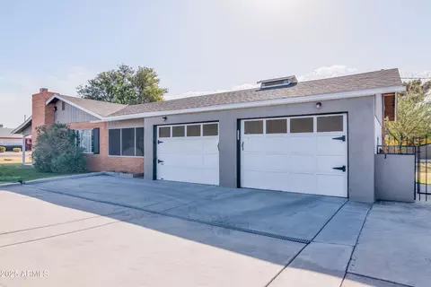 Other - 6850 N 15th Pl, Phoenix, AZ 85014 photo 3 of 7