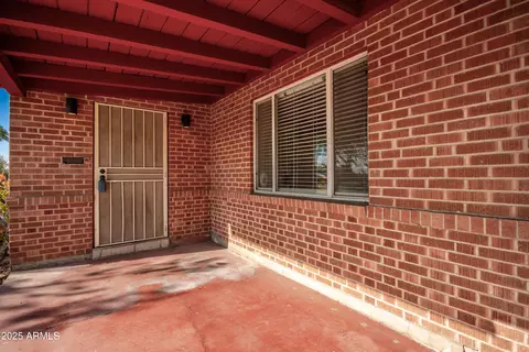 2326 E Yale St, Phoenix, AZ 85006 photo 2