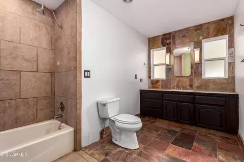 2326 E Yale St, Phoenix, AZ 85006 photo 15