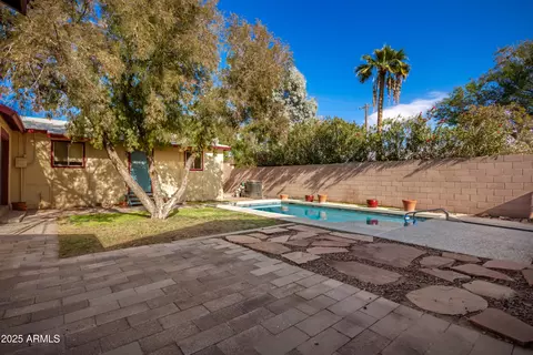 2326 E Yale St, Phoenix, AZ 85006 photo 27