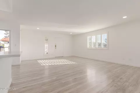 812 E Joan De Arc Ave, Phoenix, AZ 85022 photo 7