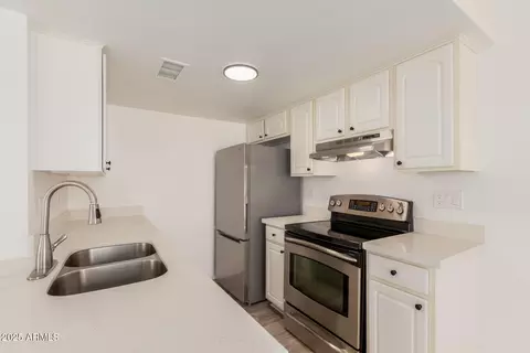 812 E Joan De Arc Ave, Phoenix, AZ 85022 photo 13
