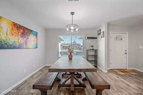 Dining - 2244 S Estrella Cir, Mesa, AZ 85202 photo 2 of 3