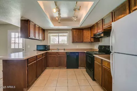 341 W 23rd Ave, Apache Junction, AZ 85120 photo 3