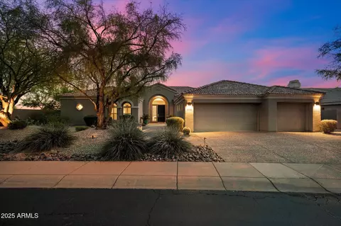 5473 E Herrera Dr, Phoenix, AZ 85054
