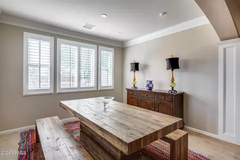 Dining - 3773 E Donald Dr, Phoenix, AZ 85050 photo 3 of 5