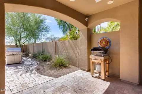 Exterior - 3773 E Donald Dr, Phoenix, AZ 85050 photo 7 of 27