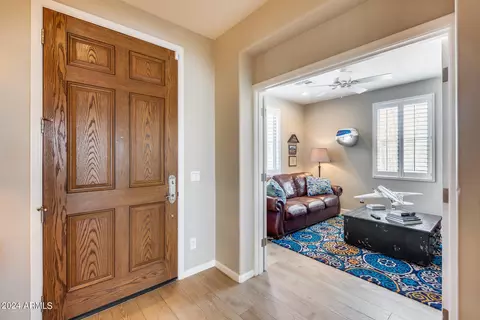 Entry Way - 3773 E Donald Dr, Phoenix, AZ 85050 photo 2 of 11