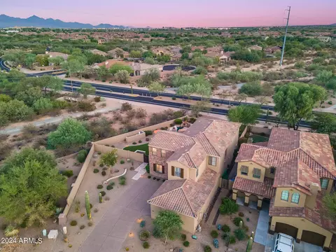 View/Area - 3773 E Donald Dr, Phoenix, AZ 85050 photo 3 of 7