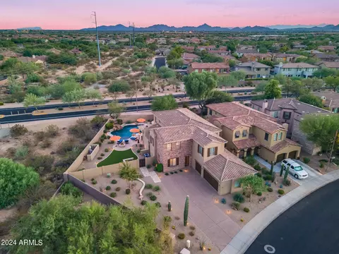 View/Area - 3773 E Donald Dr, Phoenix, AZ 85050 photo 2 of 7