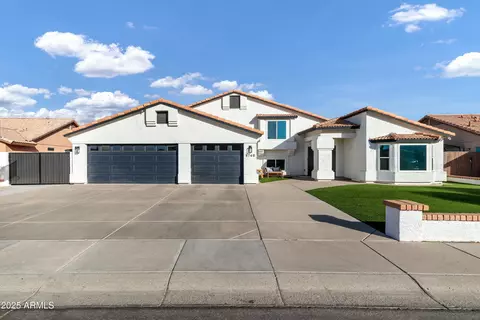 8740 W Bloomfield Rd, Peoria, AZ 85381