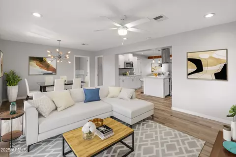7443 E Taylor St, Scottsdale, AZ 85257