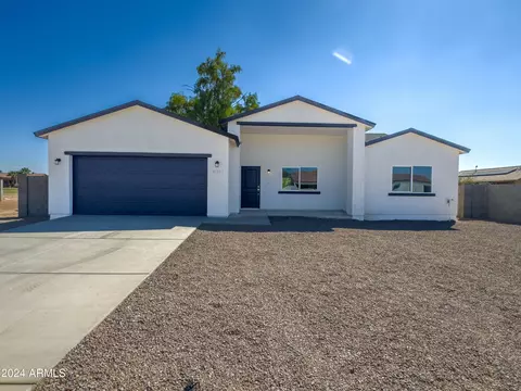 15235 S Country Club Dr, Arizona City, AZ 85123