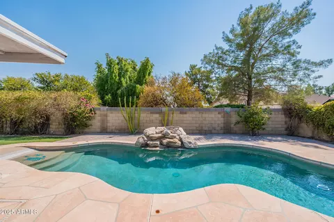 Exterior - 249 E Grandview St, Mesa, AZ 85201 photo 2 of 4
