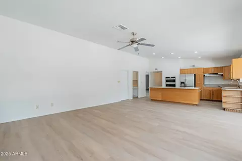 Living - 249 E Grandview St, Mesa, AZ 85201 photo 4 of 5