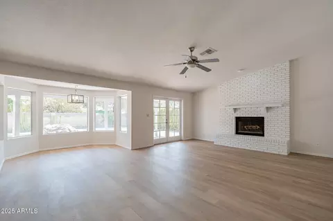 Living - 249 E Grandview St, Mesa, AZ 85201 photo 3 of 5