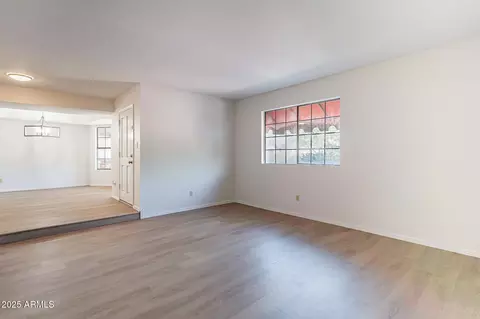 Living - 249 E Grandview St, Mesa, AZ 85201 photo 1 of 5