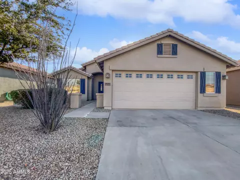 2635 E Desert Wind Dr, Casa Grande, AZ 85194