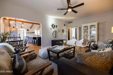 45 E Woodward Dr, Phoenix, AZ 85004 photo 12